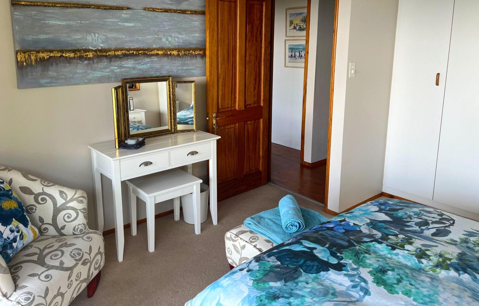 Peaceful Guest Suite With Balcony Views And Garden Setting Brenton-on-Sea Eksteriør billede