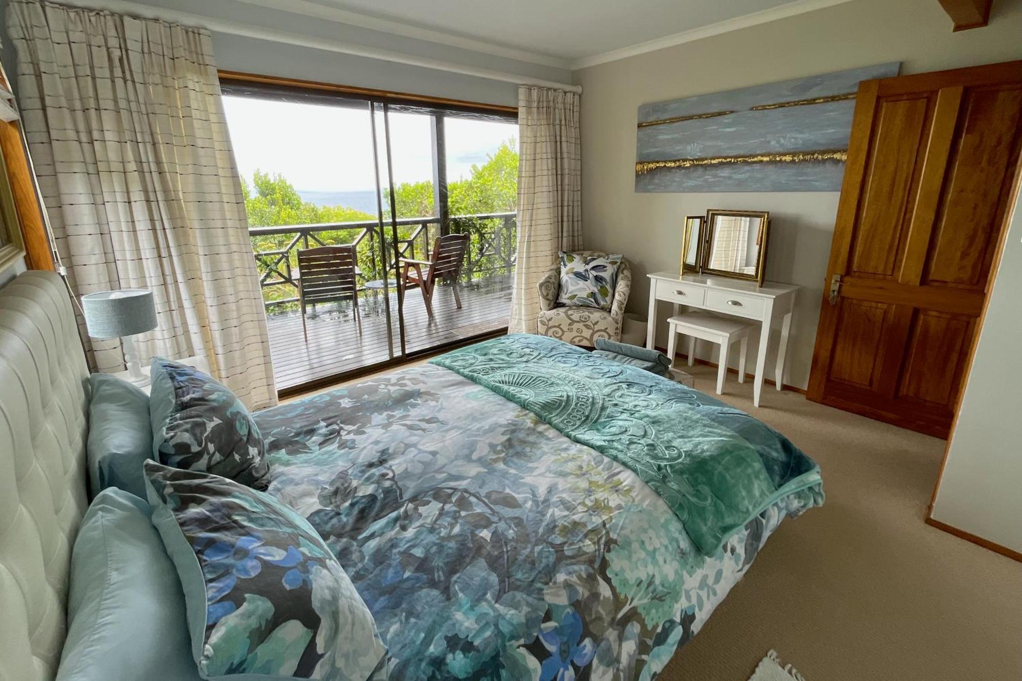 Peaceful Guest Suite With Balcony Views And Garden Setting Brenton-on-Sea Eksteriør billede