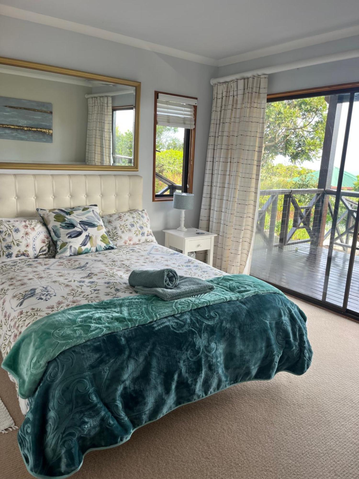 Peaceful Guest Suite With Balcony Views And Garden Setting Brenton-on-Sea Eksteriør billede